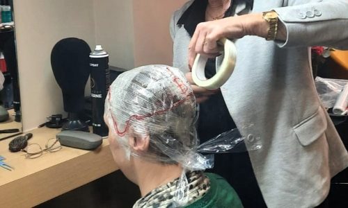 Een haarwerk op maat heeft een enorme meerwaarde ten opzichte van een standaard haarwerk. Ontdek hier wat dit zo bijzonder maakt.